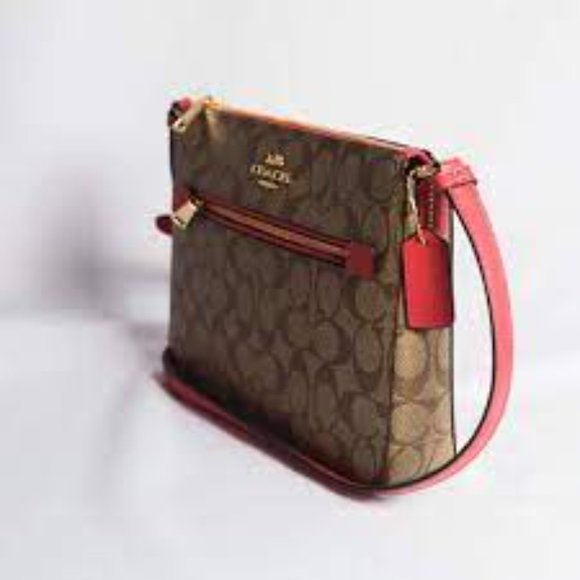 Coach Gallery Signature File Bag Crossbody - Picture 4 of 5